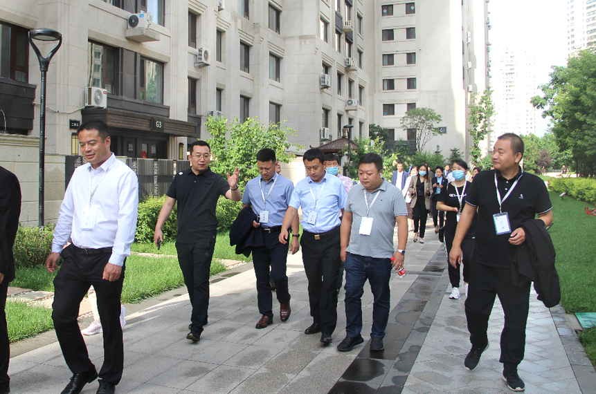要闻｜全国近三十家物企高管走进欣汇龙物业