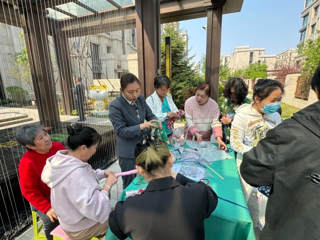 欣汇龙物业母亲节特别活动回顾：以爱之名，共筑温馨家园