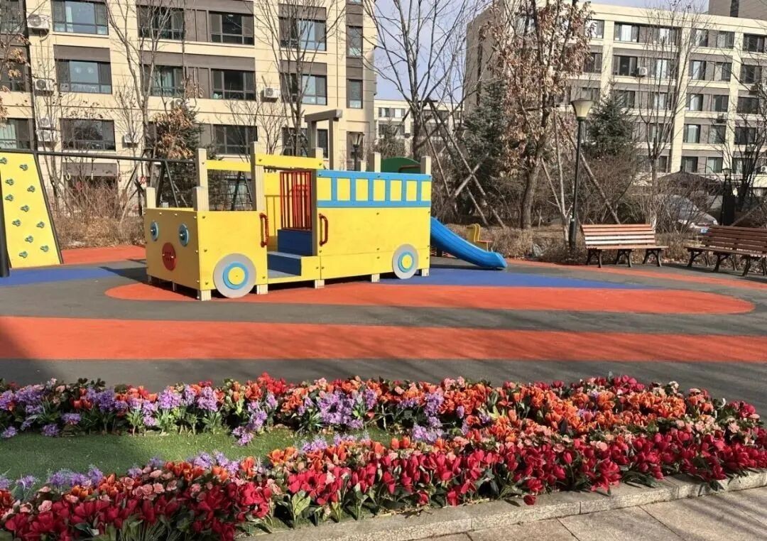 “净颜行动”|春风送暖，洁净家园，欣汇龙物业春季深度保洁行动进行中！